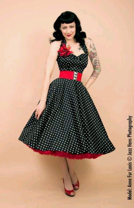 . Moda Pin Up, Stile Pin Up, Mode Rockabilly, Rockabilly Mode, Rockabilly Looks, Relaxed Dress, Pin Up Vintage, Vestidos Retro, Rockabilly Girl