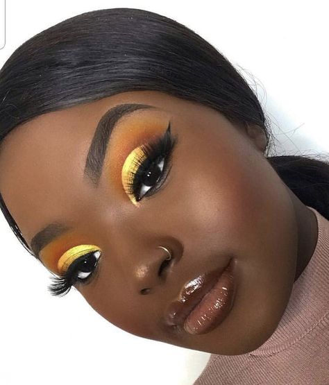 Yellow Makeup Looks, Black Makeup Looks, Stunning Makeup Looks, Concealer Eyeshadow, Glam Lashes, Orange Eye Makeup, Pale Skin Makeup, Birthday Makeup Looks, Maquillage On Fleek