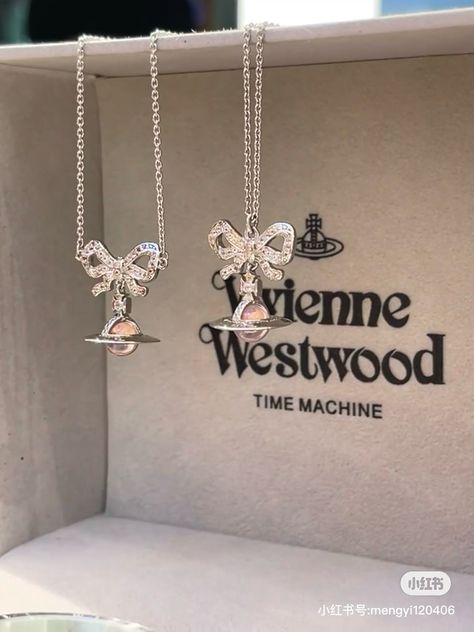 Westwood Jewellery, Vivienne Westwood Necklace, Westwood Necklace, Vivienne Westwood Jewellery, Crystal Orb, Modern Punk, Teen Jewelry, Bow Necklace, Book Decor