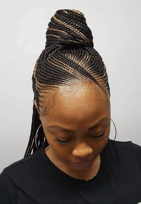 Ghana Braids Hairstyles, Cornrow Braids, Twisted Hair, Braided Hairdo, Ghana Braids, Banana For Hair, African Hair Braiding Styles, Braided Cornrow Hairstyles, Braids Hairstyles Pictures