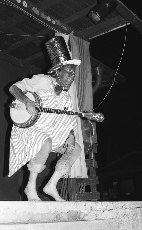 An improvised minstrel show at a summer camp near Berounka river ,czechoslovakia early 1980 Horror Inspiration, Minstrel Show, Folk Horror, Pose References, Ray Charles, Us History, Gumbo, Banjo, Summer Camp