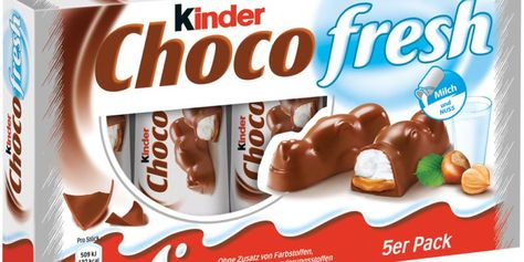 Kinder launches Bueno Bar in the UK and France, see where to order online ~ Hiptoro Choco Fresh, German Snacks, Chocolate Candy Brands, Chocolate Lava Cake Recipe, Disney Coffee Mugs, Disneyland Food, Cream Candy, Cadbury Chocolate, Kids Candy