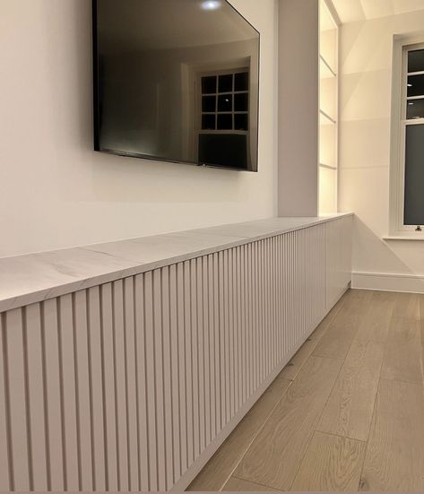 Tv Above Radiator Ideas, Tv Above Radiator Cover, Radiator Cover Under Tv, Tv Above Radiator, Tv Wall With Radiator, Media Wall With Radiator, Living Room Units, Old Radiators, Home Radiators