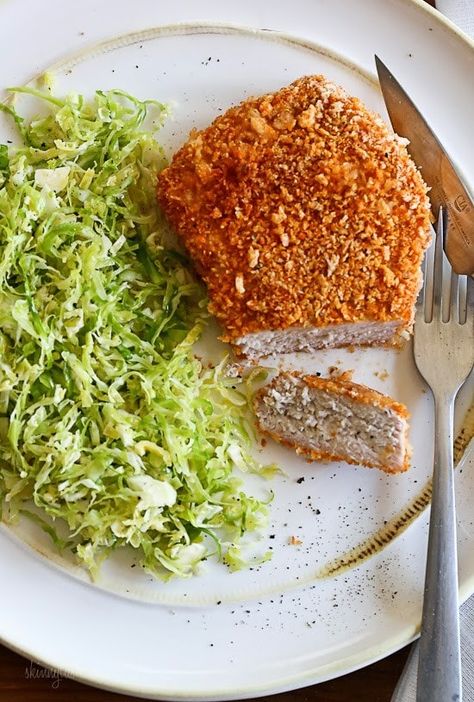 Oven "Fried" Breaded Pork Chops Fried Breaded Pork Chops, Oven Fried Pork Chops, Fried Pork Chop Recipes, Breaded Pork Chops, Inexpensive Dinners, Recipes Oven, Chop Recipes, Fried Pork Chops, Shredded Brussel Sprouts