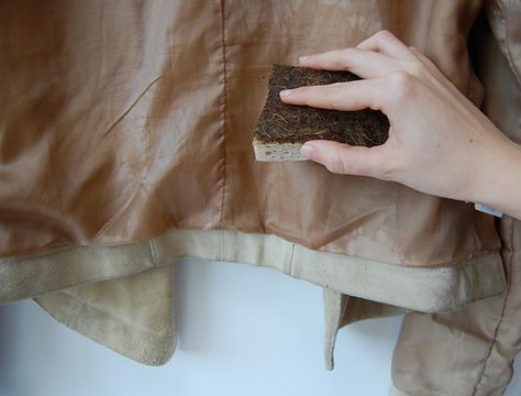 Suede Accessories, Clean Suede, Suede Outfit, How To Clean Suede, Suede Pants, Leather Pillow, Suede Coat, Neat Ideas, Gap Jacket