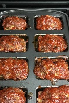 Pampered Chef Brownie Pan Recipes, Individual Meatloaf, Pampered Chef Brownie Pan, Mini Meatloaf Recipes, Meatloaf Muffins, Good Meatloaf Recipe, Pampered Chef Recipes, Best Meatloaf, Meatloaf Recipe