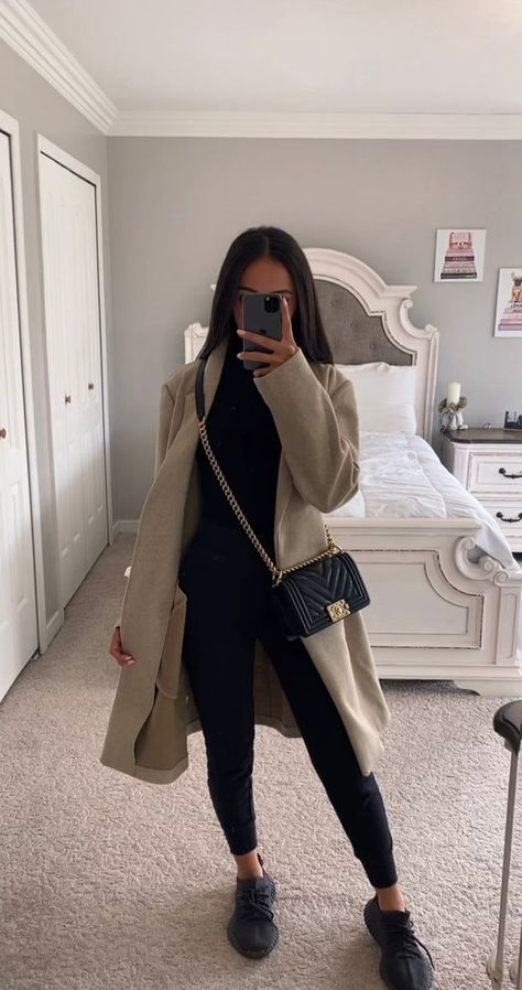 4d6e4749289c4ec58c0063a90deb3964desc51703348ri Mode Zara, Winter Fashion Outfits Casual, Cold Outfits, Looks Street Style, Leg Cuffs, Causual Outfits, Casual Winter Outfits, Outfit Inspo Fall, Fall Fashion Outfits