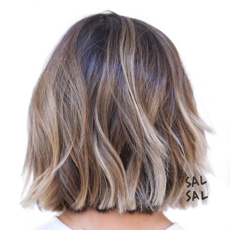 Choppy Wavy Brown Blonde Bob Short Ombre Hair, Choppy Bob Hairstyles, Short Hair Trends, Fresh Hair, Short Hair Balayage, Hair Color Balayage, Short Bob Hairstyles, Ombre Hair, Balayage Hair