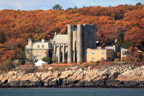 13 Fascinating Places In Massachusetts That Are Straight Out Of A Fairytale 1. Hammond Castle, Gloucester Things To Do In Massachusetts, Hammond Castle, Massachusetts Vacation, Salem Trip, New England Vacation, Boston Trip, New England Trip, Massachusetts Boston, England Vacation