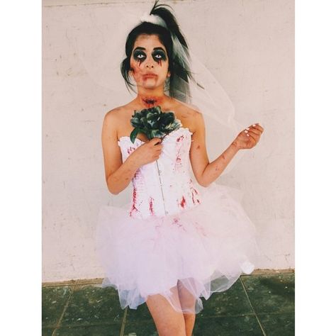 Zombie Bride Halloween Costume, Zombie Ballerina, Zombie Bride Costume, Bride Halloween Costume, Halloween Bride Costumes, Halloween Costumes Women Scary, Zombie Wedding, Bride Halloween, Creepy Halloween Costumes