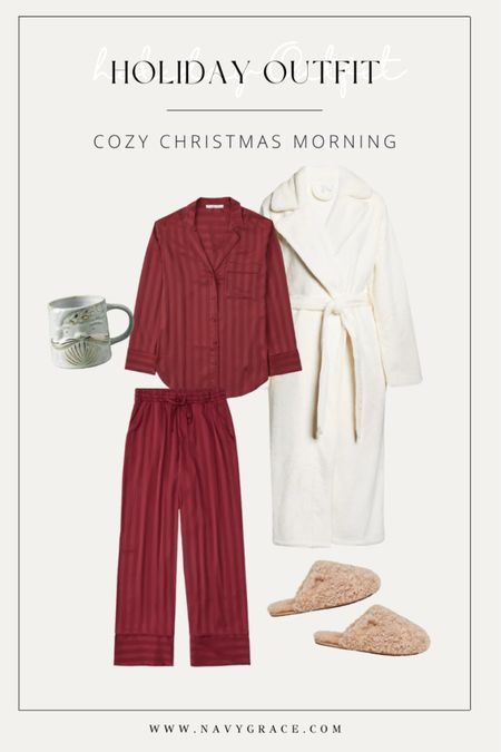 Pajamas With Robe, Christmas Home Outfit, Aesthetic Christmas Pajamas, Christmas Morning Outfit Women, Christmas Lounge Outfit, Christmas Pjs Aesthetic, Christmas Pajamas Aesthetic, Warm Robe, Cozy Christmas Morning