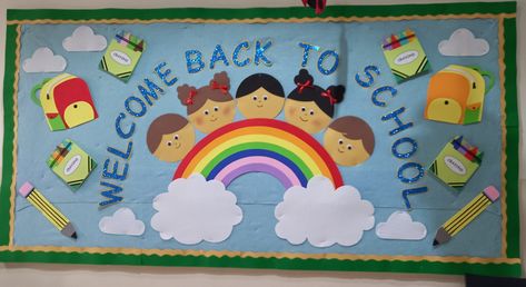 Back To School Chart Ideas, Welcome Board School Ideas, Welcome Back To School Chart Ideas, Welcome Back School Bulletin Boards, School Welcome Board Ideas, Welcome Board For Preschool, Welcome Chart For Kindergarten, Welcome Back To School Chart, Back To School Board Decoration