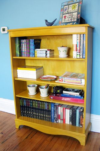 Milk paint! love the mustard yellow Refinished Bookshelf, Colored Bookshelf, Yellow Bookshelf, Yellow Bookshelves, Colorful Bookshelf, Bookcase Diy, Pile Of Books, Yellow Home Decor, Home Board