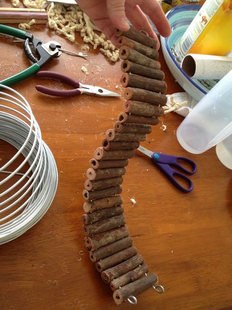 DIY Bendy Wooden Ladder Or Bridge For Chinchillas Or Other Small Pets - Full instructions on making this ladder, but OH what a perfect Fairy Bridge!! Kandang Hamster, Fairy Bridge, Hamster Diy, Diy Bird Toys, Chinchilla Cage, Dream Fairy, Hamster Habitat, Rat Cage, Hamster Care