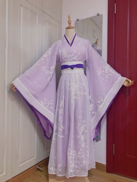 Wisteria Kimono, Japanese Dress Kimono, Pretty Kimono, Purple Kimono, Pretty Kimonos, Kimono Outfits, Traditional Asian Dress, Japanese Traditional Clothing, Cute Kimonos