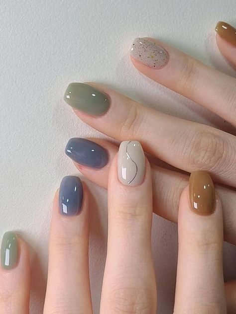 cute fall Korean nails: various fall shades of jelly coffins Gelish Nails Winter, Nail Paint Korean, Korean Nail Art Blue, Korean Fall Nails, Korean Short Nails, Winter Manicure Ideas, Nail Art Korean, Nail Korea, Kpop Nails