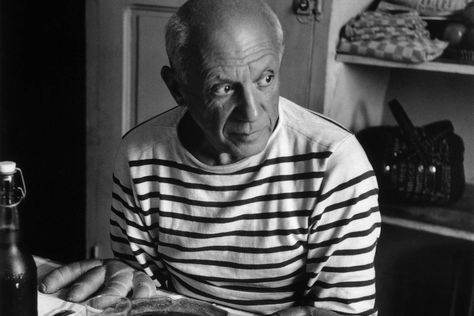 Guernica Picasso, Stripy Tops, Breton Shirt, Shirt Outfit Men, Breton Stripes, Boys Knits, James Dean, Polo T Shirts, Summer Outfits Men