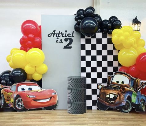 Mcqueen Party Decoration, Mcqueen Birthday Party Decoration, Cars Backdrop, Crayon Birthday Parties, Pixar Cars Birthday, Cars Birthday Party Decorations, Baby Birthday Party Theme, Cars Birthday Party, 2nd Birthday Party For Boys