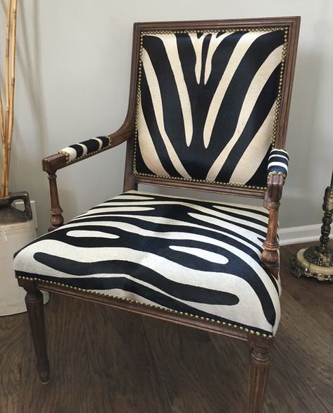 Zebra Dining Room Chairs, Zebra Dining Room, Printed Furniture, Ethan Allen Living Room, Library Drawing, Zebra Chair, Studio Garage, Wingback Chair Covers, Furniture Reupholstery