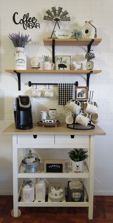 Koffie Stations, Coffee Bar In Kitchen, Coffee Bar Ideas Kitchen, Kaffe Station, Bar In Kitchen, Coffee Bar Ideas Kitchen Counter, Coffee Bar Cart, Coffee Bar Station, Coffee Bar Ideas