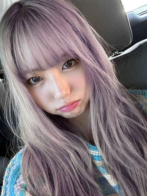 /edit! ┊ ➶ ｡˚ ° ireh purple kiss light purple lavender hair selca Purple Kiss Ireh, Purple Kpop Icon, Ireh Purple Kiss, Purple Kiss, Kiss Members, Lavender Hair, Kiss Me, Purple Hair, K Idols