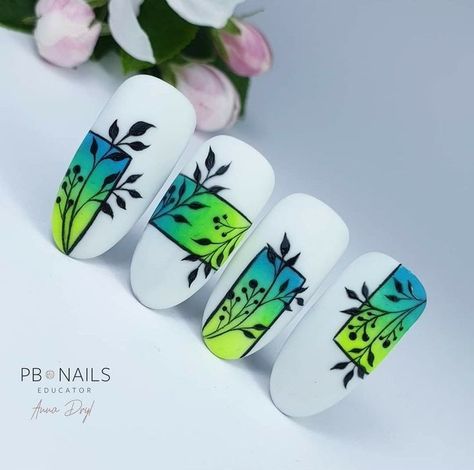 Asian Nail Art, Heavenly Nails, Nail Art Wheel, Nail Art Box, Summer Nails Colors Designs, Classy Nail Art Ideas, Quick Nail Art, Animal Nail Art, Airbrush Nails