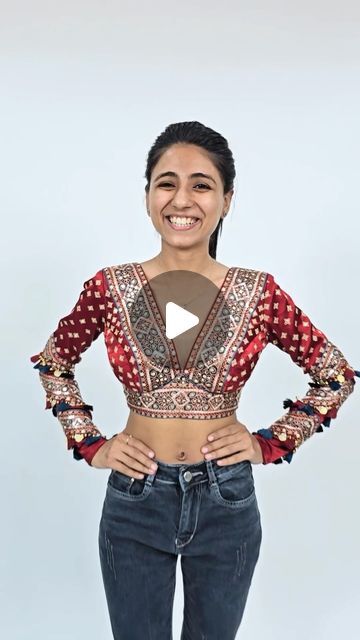 Raja Rani Coaching, Latest Blouse Designs Pattern, Diy Embroidery Designs, Sewing Essentials, Fashion Institute, Designer Blouse Patterns, Blouse Pattern Sewing, Blouse Designs Latest, Pattern Blouse