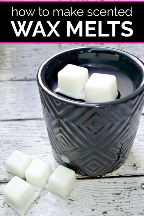 Diy Wax Warmer, Make Wax Melts, Wax Melts Recipes, Patchouli Candle, Natural Wax Melts, Candle Luxury, Diy Wax Melts, Melt Recipe, Diy Wax