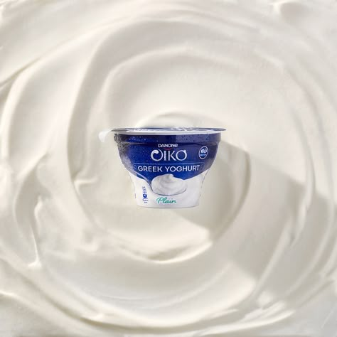 Oiko greek yogurt (Egypt) on Behance Nestle Yogurt, Yogurt Board, Yogurt Photography, Alpro Yogurt, Yogurt Branding, Dairy Photography, Yoghurt Packaging, Milk Advertising, Milk Photography