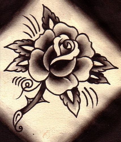 . American Traditional Rose, A Rose Tattoo, Berg Tattoo, Old School Rose, Tattoo Modern, Traditional Rose, Black Rose Tattoos, Traditional Roses, Tattoos Geometric