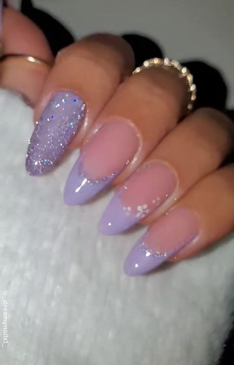 Gel Nails Ideas Sparkle, Nails For Year 6 Graduation, Purple Nail Tip Designs, Speak Now Nail Ideas, Purple And Clear Nails, Euphoria Themed Nails, Sparkly Nail Designs Glitter, Prom Nails For Purple Dress, Bday Nail Ideas