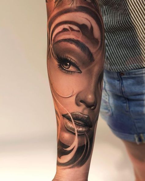 ivano natale on Instagram: "Forearm piece on my customer from Utah we did it💪🏼💯 APPOINTMENTS : ivanonatale.bng@gmail.com #ivanonataletats #entrepreneur #tattooartist #lasvegas #usa #italy #thygallerystudios #seventattoolv" Calf Tattoos For Women, Portrait Tattoo Sleeve, Female Warrior Tattoo, Mujeres Tattoo, Face Tattoos For Women, Filigree Tattoo, Tattoo Lettering Design, Girl Face Tattoo, Realistic Tattoo Sleeve