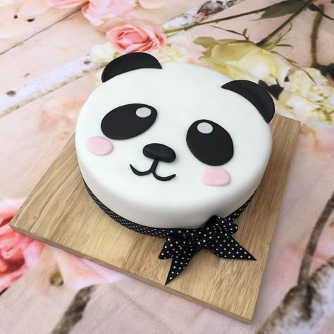 A cute Panda Birthday Cake baked with love for my daughters 13th birthday Gökkuşaği Pasta, Panda Bear Cake, Panda Birthday Cake, Bolo Panda, Homemade Ice Cream Cake, Panda Birthday Party, Baked With Love, Panda Birthday, Bear Cake