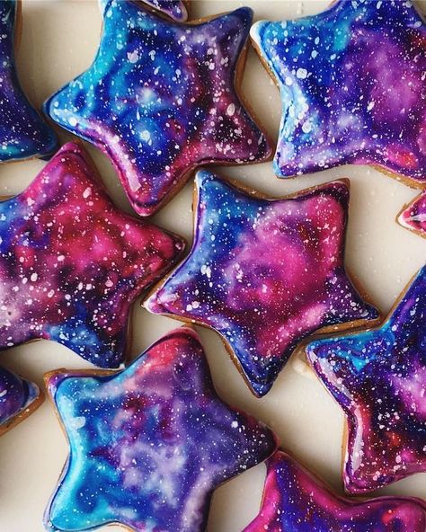 Printable Rocket, Space Cookies, Galaxy Desserts, Galaxy Cookies, Lemon Biscuits, Galaxy Birthday, Galaxy Party, Dessert Original, Space Food