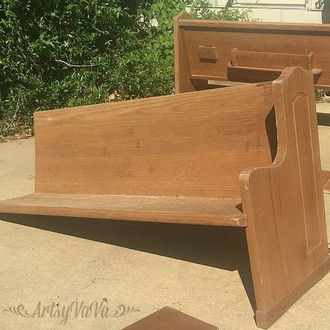 Pew Repurpose, Pew Makeover, Old Church Pews Ideas, Church Pews Repurposed, Church Pew Ideas Repurposed, Church Pews, Church Pew Entryway, Church Pew Bench, Pew Bench