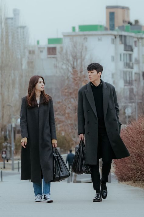 Nana And Jang Ki Yong Share Excitement About Their Chemistry In New Drama “Kill It” | Soompi Kill It Kdrama, Kdrama Moments, Nana Afterschool, Im Jin Ah Nana, Korean Tv Series, Gu Family Books, Dream Cast, Drama Fever, G-dragon