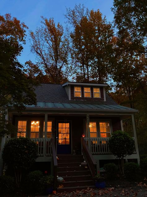 Quaint home illuminated at dusk in the cool evening of autumn House At Night Aesthetic, House At Night, Judge Judy, Dog Lady, Autumn Night, Fall Feels, Night Aesthetic, Cozy Cottage, Autumn Home