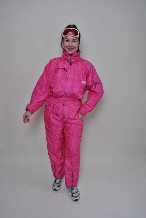 Italian One Pice Ski Jumpsuit Vintage Pink Ski Suit Retro - Etsy Bosnia and Herzegovina Ski Suits For Women, Jumpsuit Vintage, Vintage One Piece, Ski Jumpsuit, Winter Suits, Women Ski, Snowboarding Women, Ski Suit, Vintage Ski