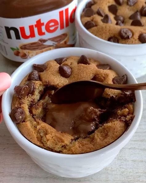 Cookie Dough Cups, Nutella Cookies, Sweet Dishes Recipes, Quick Recipes Snacks, Mug Recipes, Easy Snack Recipes, Easy Baking Recipes Desserts, Sweet Snacks Recipes, Delicious Snacks Recipes