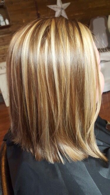 Color Highlights In Golden Blonde Hair, Hair High And Low Lights, Hair Color With Blonde Highlights, Womens Hair Color, Bleach Hair Color, Balayage Hair Colour, Brown Hair Color With Blonde Highlights, Autumn Hair Colors, Chunky Blonde Highlights