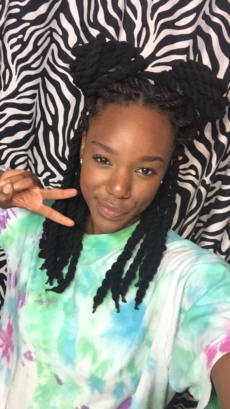 Yarn twist. Twists Hair Styles, Yarn Twist Hairstyles, Yarn Braids Styles, Yarn Twists, Tan Skin Blonde Hair, Cute Natural Hairstyles, Yarn Twist, Yarn Braids, Protective Hairstyles For Natural Hair