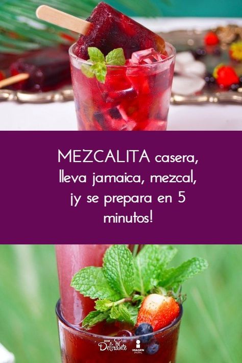 coctel de jamaica con mezcal Jamaica Drink, Mezcal Cocktails, Mexican Drinks, Healthy Drinks Smoothies, Agua Fresca, Mixed Drinks Recipes, Healthy Juices, Smoothie Drinks, Tea Recipes