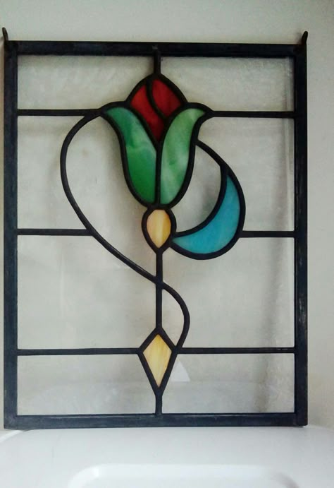 Small window panel. V. Douglas Stained Glass Small Window, Simple Stained Glass Windows, English Windows, Leaded Windows, Stained Glass Mosaic Art, Art Deco Stained Glass, Diy Stained Glass Window, Stained Glass Project, Window Stained