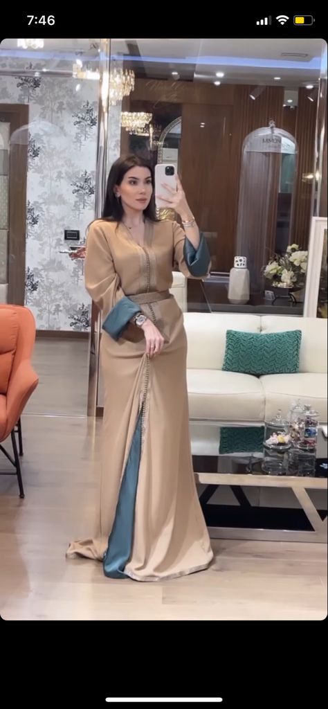 Caftan Simple Chic, Kaftan Simple, Caftan Simple, Morrocan Fashion, Moroccan Kaftan Dress, 9to5chic Outfits, Moroccan Clothing, Satin Formal Dress, Kaftan Designs