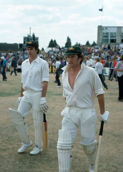 Cricket Outfit, Cricket Outfits, Cricket Photo, Imran Khan Cricketer, Cricket Uniform, Steve Waugh, Fast Bowling, Shane Warne, Glenn Maxwell