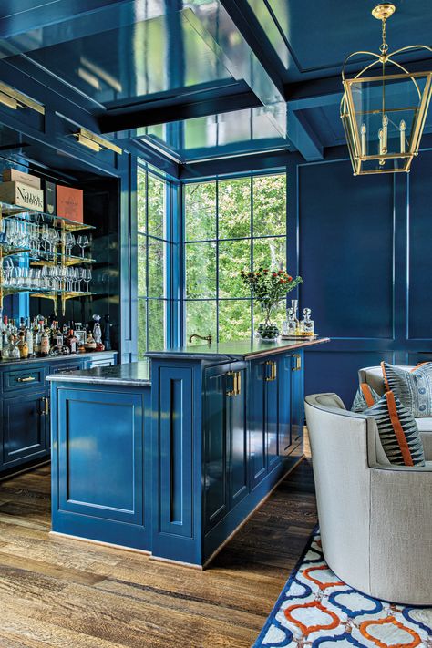 Rose Tarlow Melrose House, Fine Paints Of Europe, Romance Travel, High Gloss Paint, Blue Bar, Architecture Home, Bar Room, Luxe Interiors, Home Tours