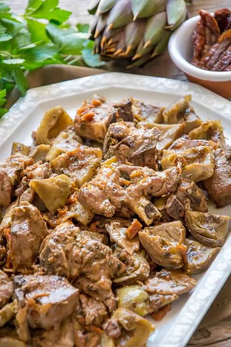 Italian Easter Recipes, Italian Dinner Recipes, Easter Dinner Recipes, Lamb Stew, Italian Recipe, Meat Dinners, Lamb Recipes, Easter Time, Easy Delicious