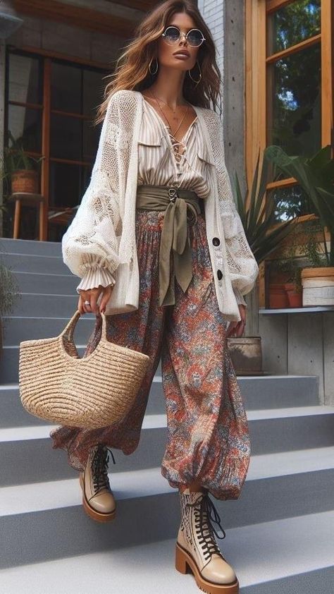 Creative Woman Outfit, Rachel Zoe Style Outfits Boho, Tailored Boho Fashion, Boeheim Outfits, Romantic Nomad Style, Hot Weather Boho Outfits, Bohemian Style Outfits Summer, Professional Bohemian Outfits, Elegant Boho Fashion