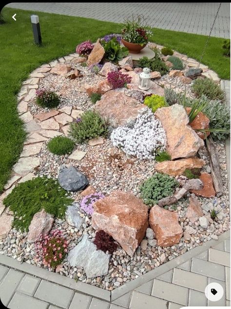 Rockery Garden Ideas, Stone Garden Ideas, Boulder Garden, Rockery Garden, Alpine Garden, Stone Landscaping, Landscaping With Boulders, Rock Garden Design, Front Landscaping