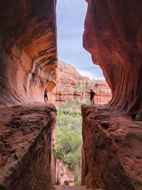 Subway Cave, Sedona, Arizona, USA: hiking Subway Cave Sedona, Sedona Arizona Aesthetic, Sedona Aesthetic, Sedona Hiking, Arizona Roadtrip, Hiking Arizona, Arizona Grand Canyon, Sedona Vortex, Arizona Aesthetic